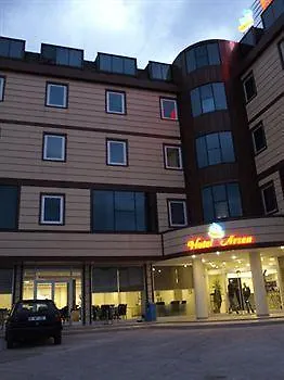 阿尔森酒店 3* Arsin